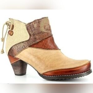 Corky's Elite Cashew Cognac Rags Colorblock  Leather Ankle Booties Sz 8